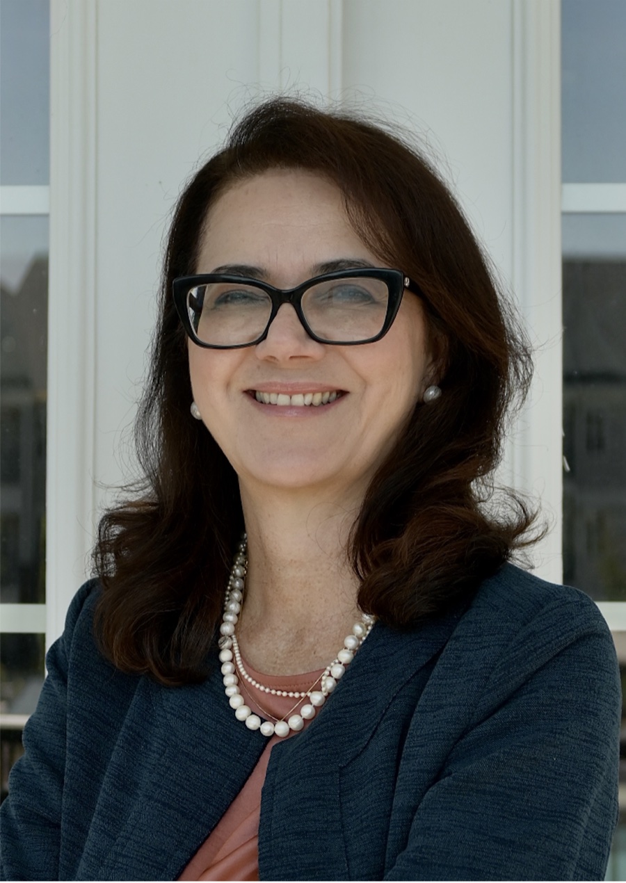 Mércia Barbosa Cavalcante Fernandes — Founder & Managing Director, MFI Polymers. Dr. rer. nat., University of Hamburg. M.Sc. Biopolymers, Universidade Federal de Pernambuco. B.Sc. Chemical Engineering, Universidade Federal da Paraíba.